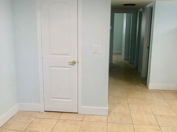 #GuardianRealty 3516 Thomas Ave #1 N Las Vegas 2BR unit for rent living area 2_08062019