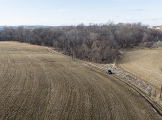 37761 Hilton Rd, Edgewood, IA 52042