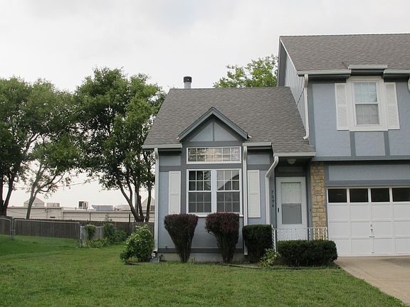 2nd image of 7694 W 152nd St