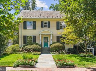 32 W Irving St, Chevy Chase, MD 20815