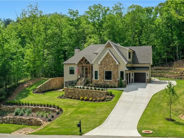 200 Golden Bear Pass, Dahlonega, GA 30533