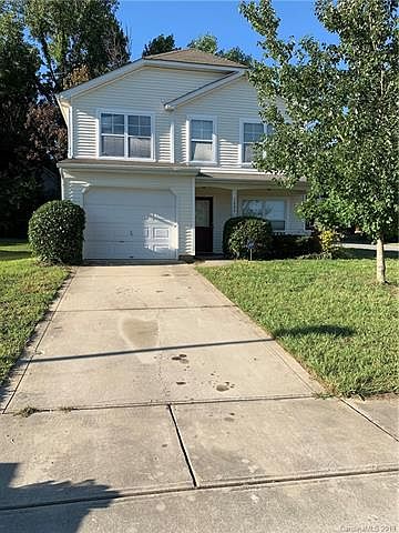 2nd image of 1804 Carmenet Ln