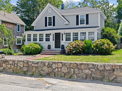 18 Pleasant St, Cohasset, MA, 02025