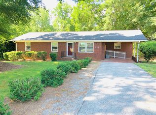 908 Linwood Rd, Mooresville, NC 28115