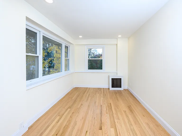 116 Corlies Ave #1 — Photo 17