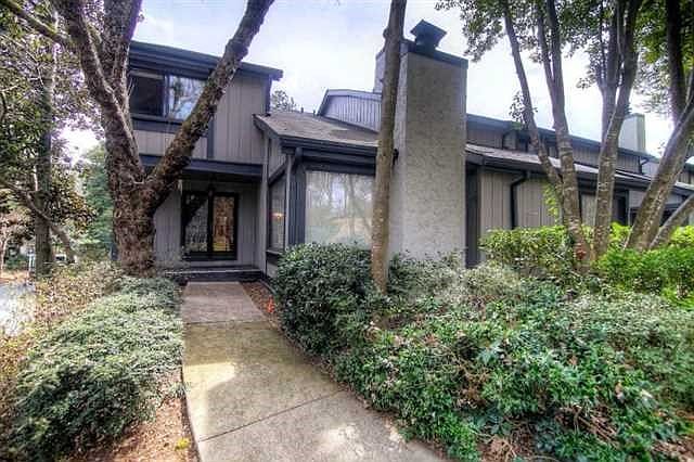 1st image of 3105 Balearic Dr SE