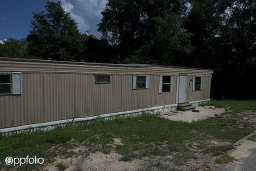 1st image of 2210 James Lee Blvd