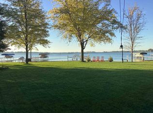 3 Cove Dr #10, Elwood, NE 68937