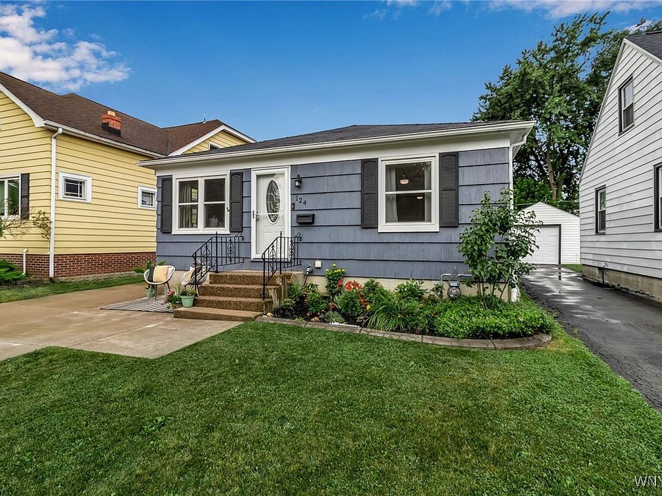 1st image of 124 Fairfield Ave