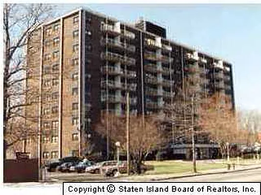 Sold by Excel Realty Associates | media 1