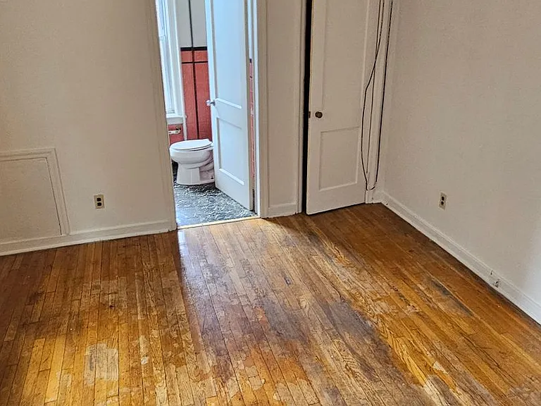 205 Jefferson Ave — Photo 4