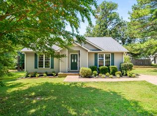 7621 Hudlow Ct, Fairview, TN 37062