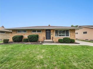6458 Hamden Rd, Parma Heights, OH 44130