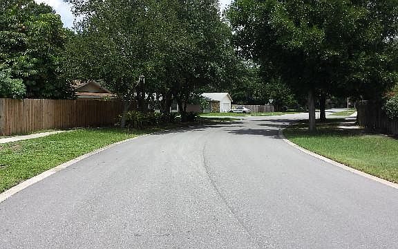 5th image of 6831 Sugarbush Dr