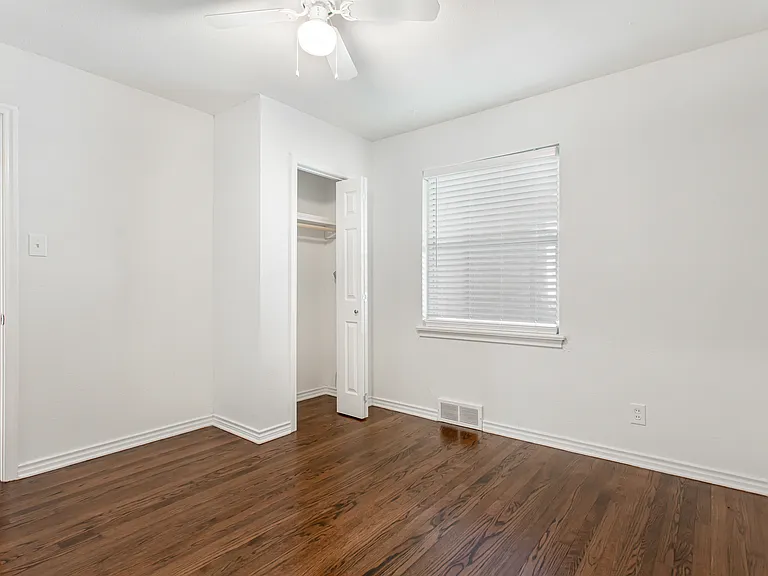 6737 Lakefair Cir — Photo 26