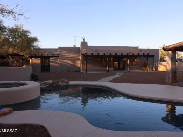 1231 W Newton Dr, Tucson, AZ 85704
