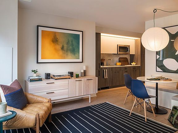 4th image of 55 Suffolk St APT 621