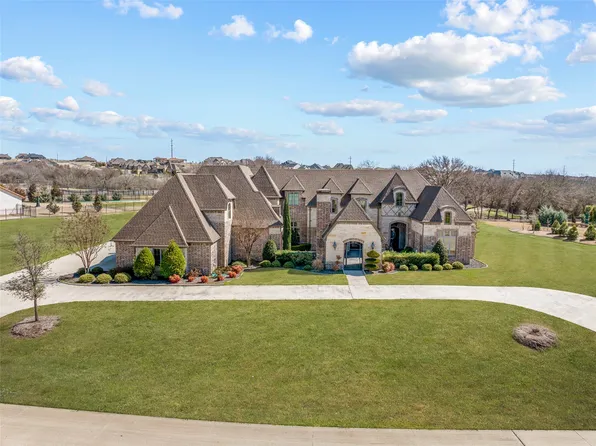 7933 Bella Flora Dr, Fort Worth, TX 76126