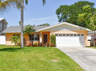4026 Bayshore Blvd NE, Saint Petersburg, FL 33703