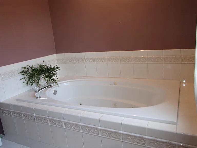 8330 Scenic View Dr — Photo 8