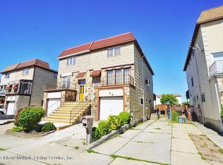 54 Goller Pl, Staten Island, NY 10314