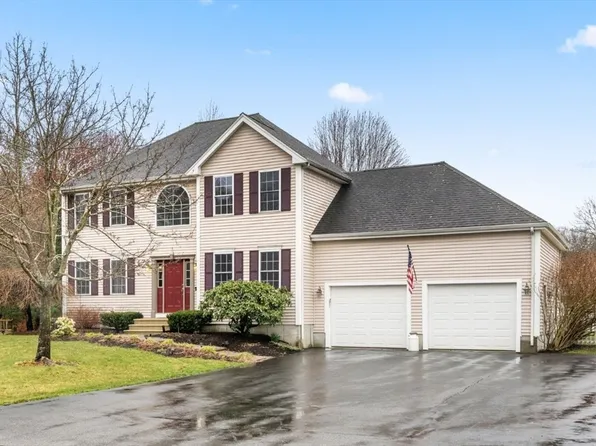 11 Kings Way, North Attleboro, MA 02760