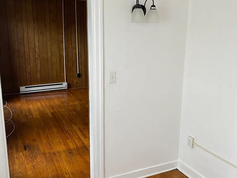 0 George St #2 — Photo 8