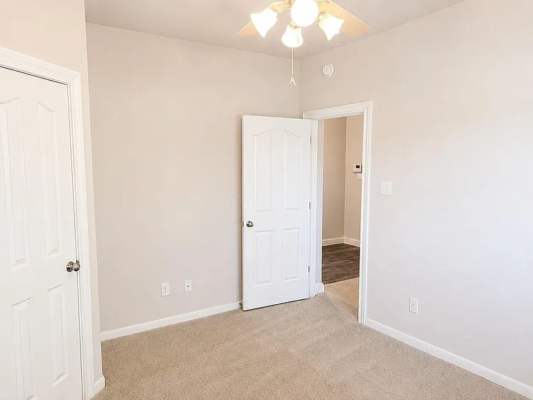 24914 Rosevale Ct — Photo 9