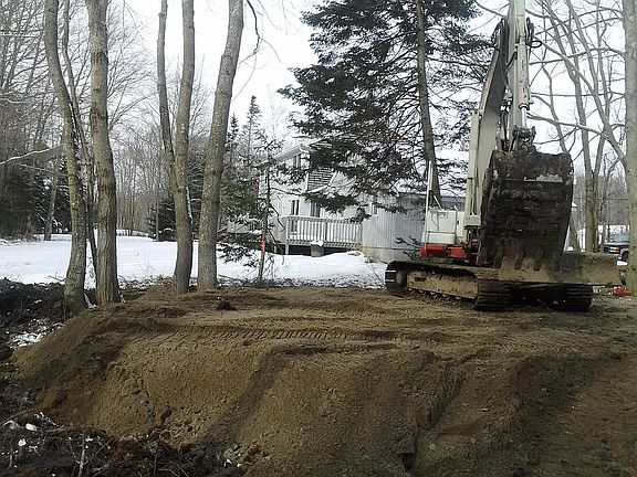 2nd image of 10 Skyline Dr