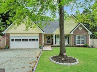 2595 Tribble Gates Dr, Loganville, GA
