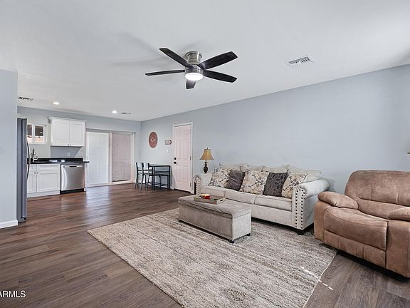 4th image of 15016 N 27TH Drive
