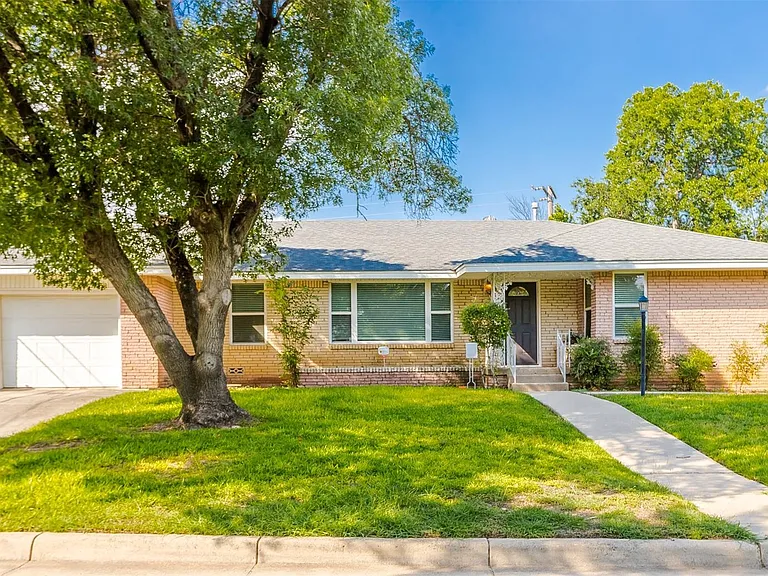4808 Terrace Trl — Photo 23