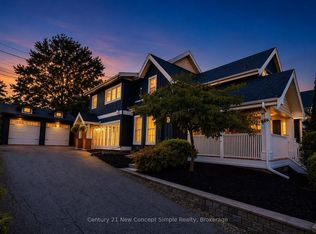 56 Machell Ave, Aurora, ON L4G 2R7