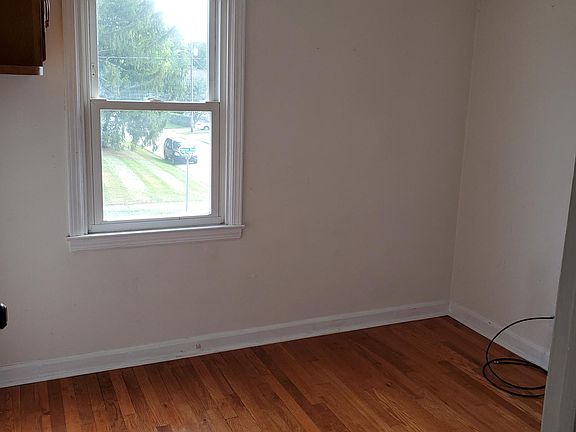 2nd image of 155 Hayes Ave