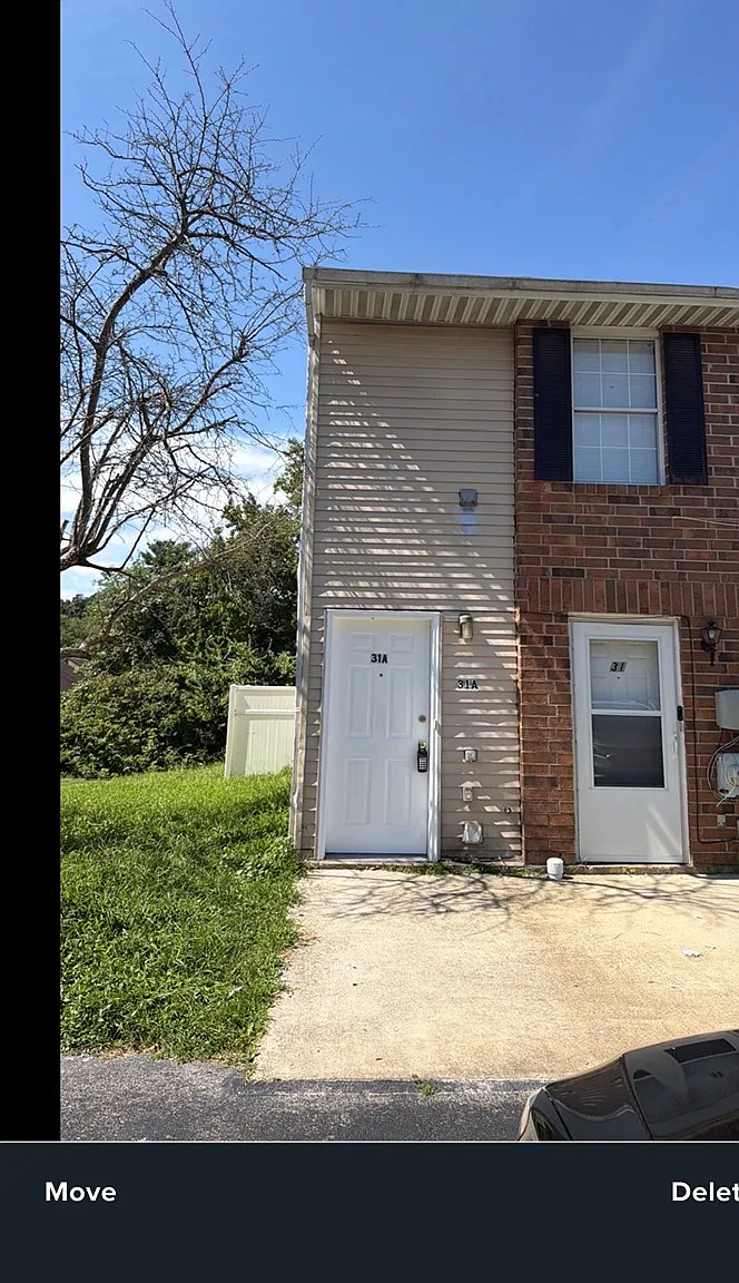 Golderg - 31 Revelle Street - A — Photo 1