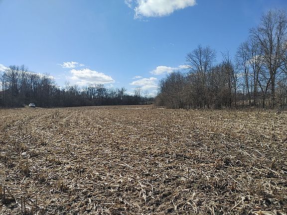 4th image of 1460 W County Road 450 N