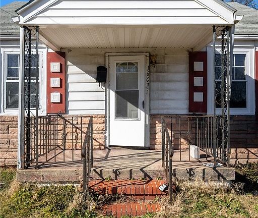 4th image of 1602 N 24th St