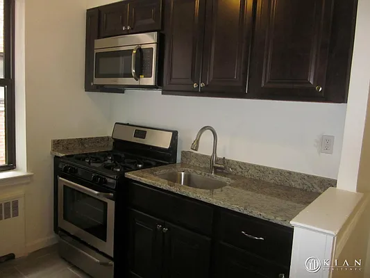 Rented by Kian Realty | media 5