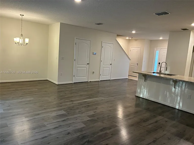 1612 Primo Ct — Photo 10