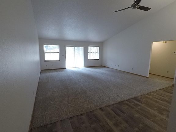 2nd image of 618 N 16th Ave