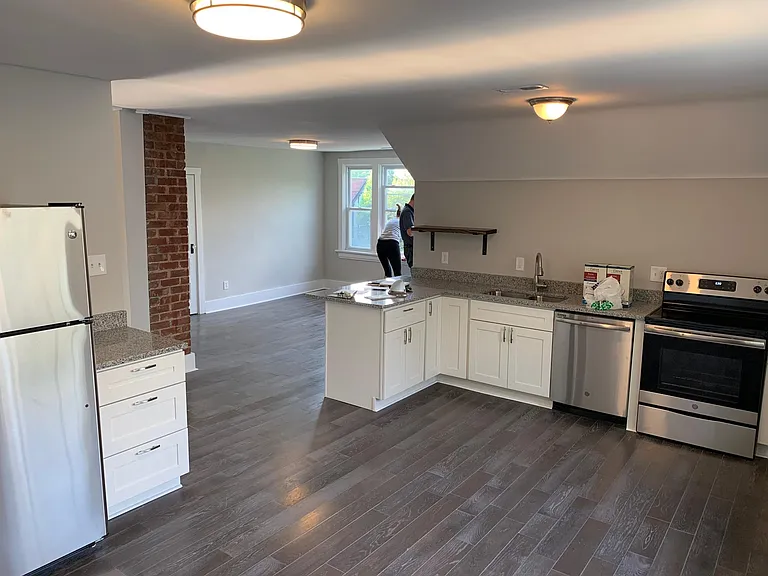 1419 Locust St #3 — Photo 12
