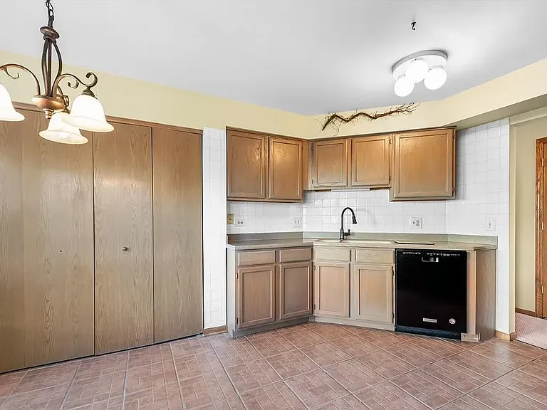 2516 Live Oak Ln — Photo 14
