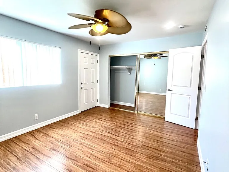 1029 Mira Mar Ave — Photo 15