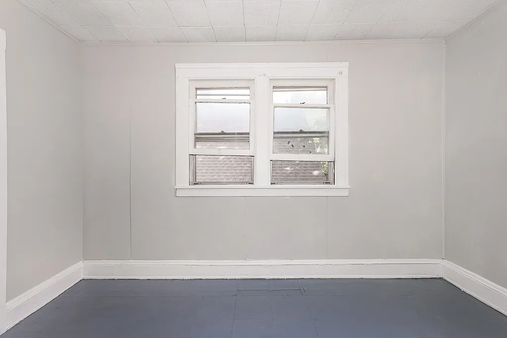 1 bed, 900 sqft, $799 — Photo 2