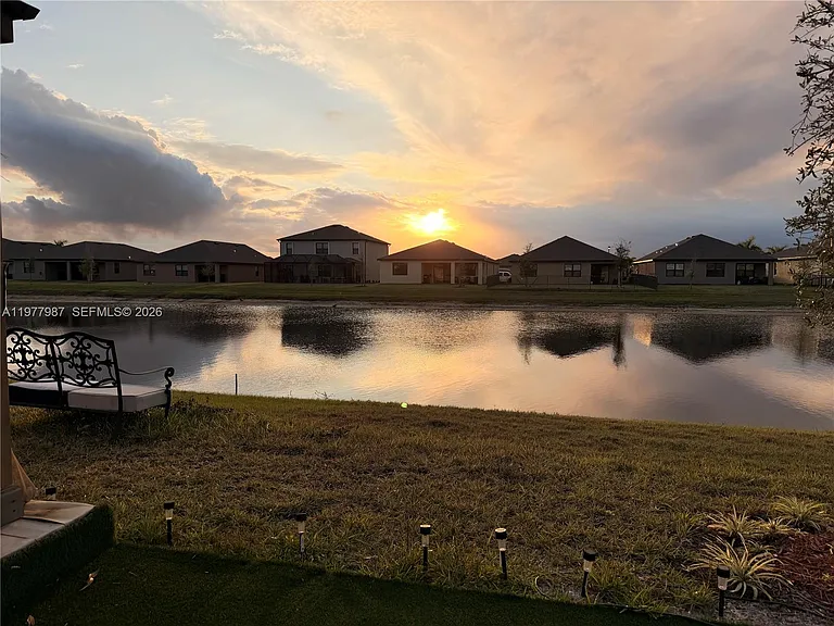 12422 SW Rimini Way — Photo 41