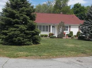 44 Madeline Dr, Riverside, RI 02915