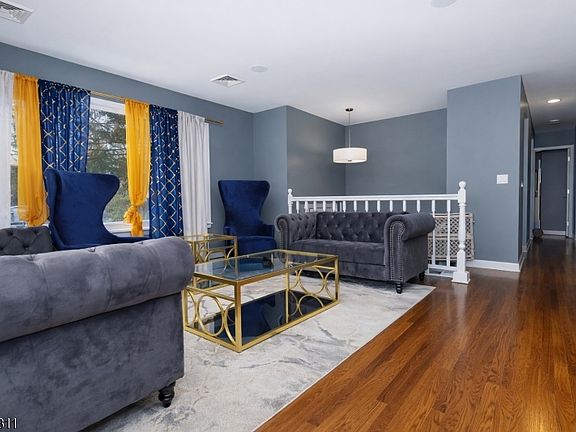 3rd image of 16 Arthur Rd