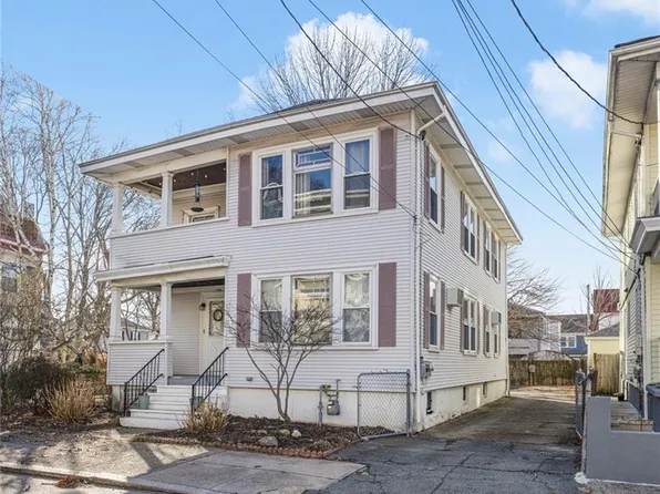 110-112 Waltham St, Pawtucket, RI 02860
