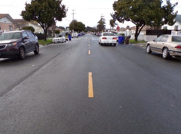 5th image of 1916 Emeric Ave