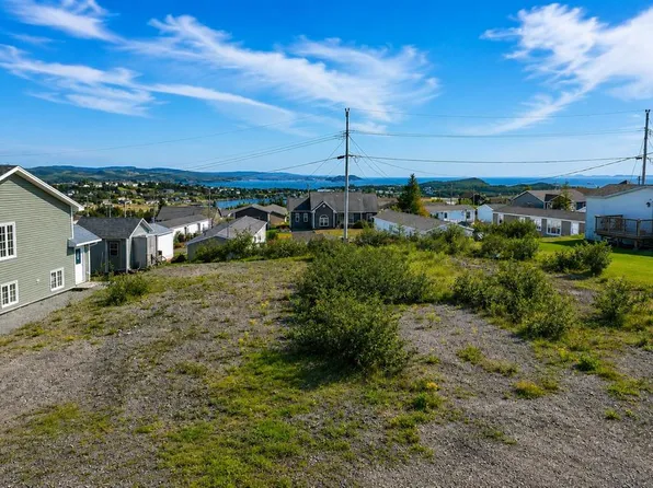 9-11 Woody Island Drive, Arnold's Cove, NL A0B1A0